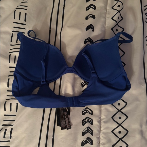 Victoria’s Secret So Obsessed Push-up Bra - Picture 3 of 6